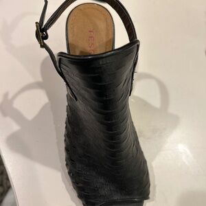 Black genuine leather sandal heels